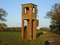 WWII observation tower at Biddlesden bombing range  © Robert Allen